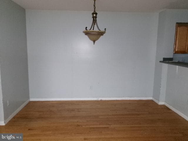2656 Bowen Road SE #403 photo 2