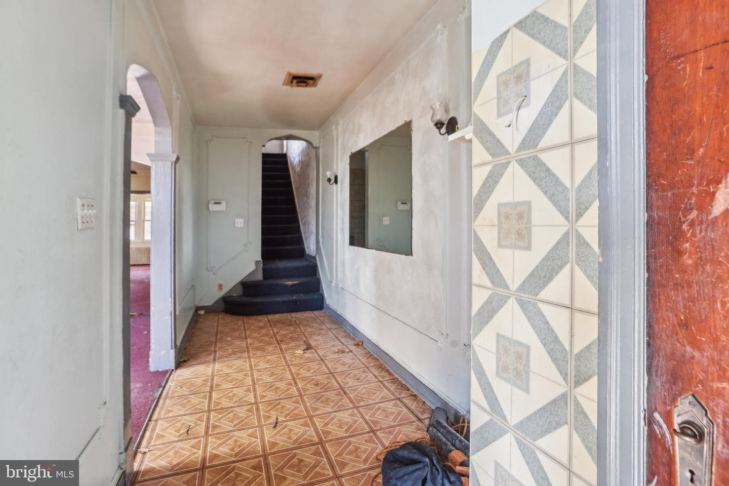 5724 6th Street NW photo 4