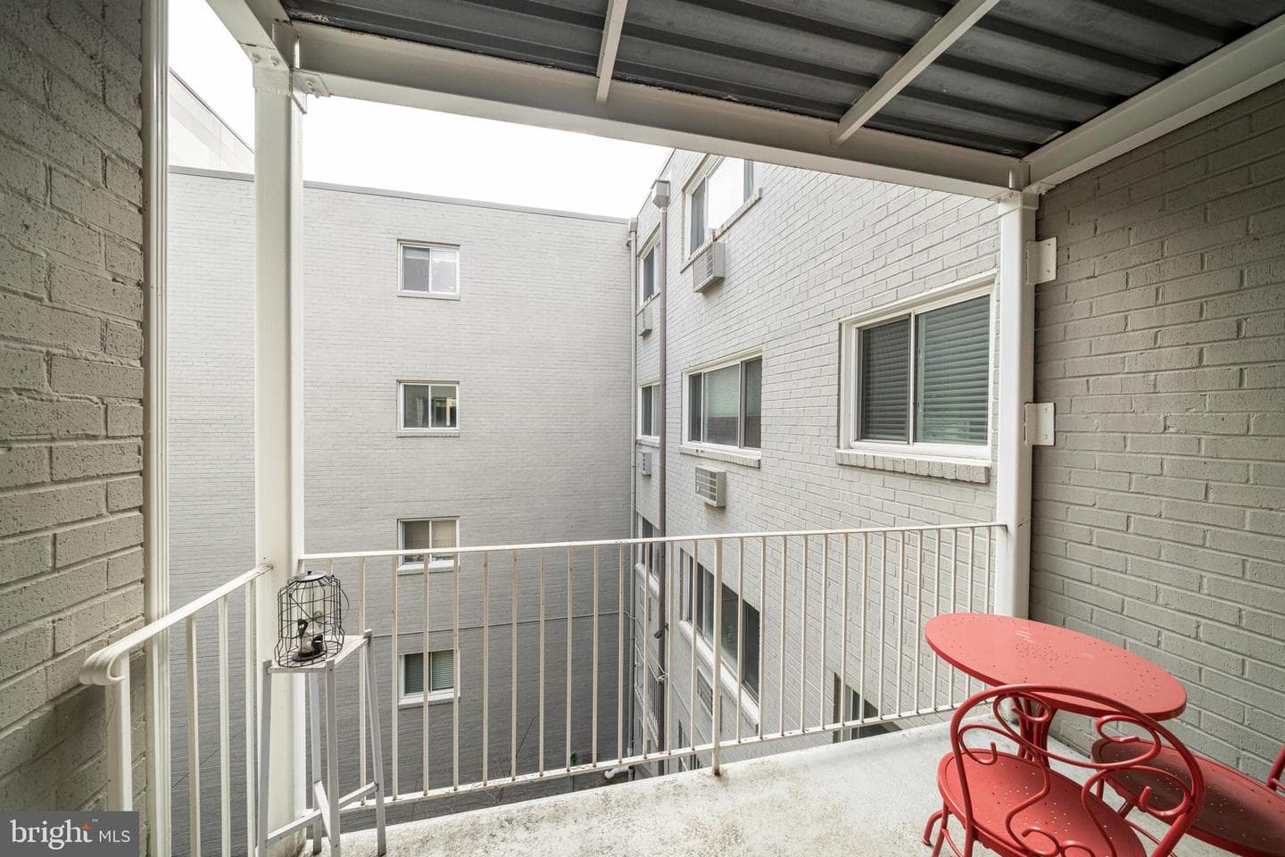 1420 Clifton Street NW #302 photo 24