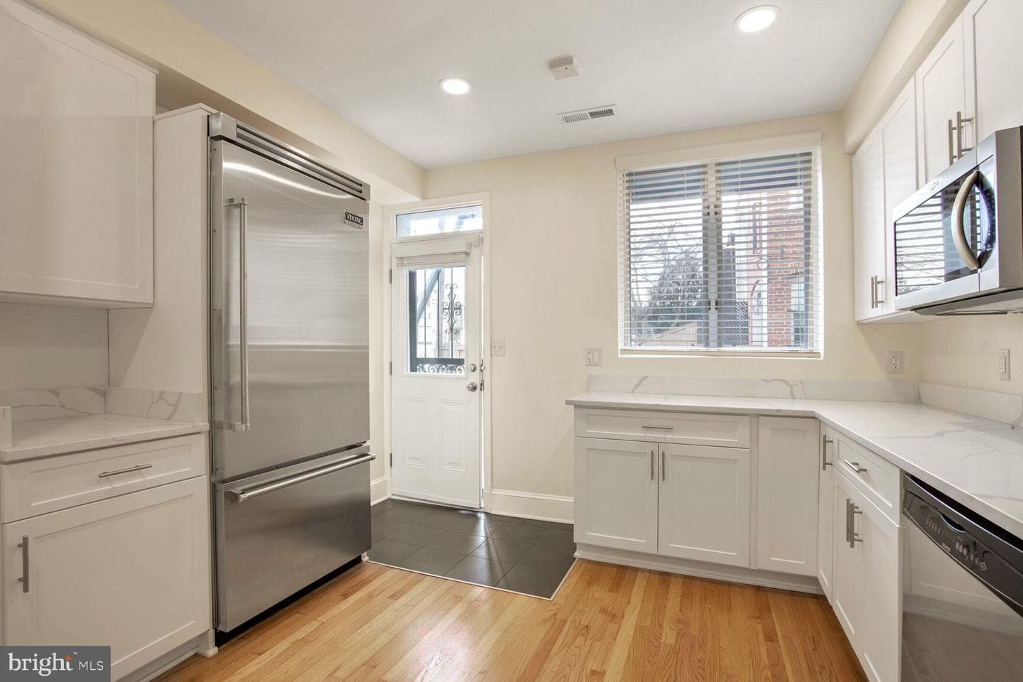 507 G Street NE photo 20