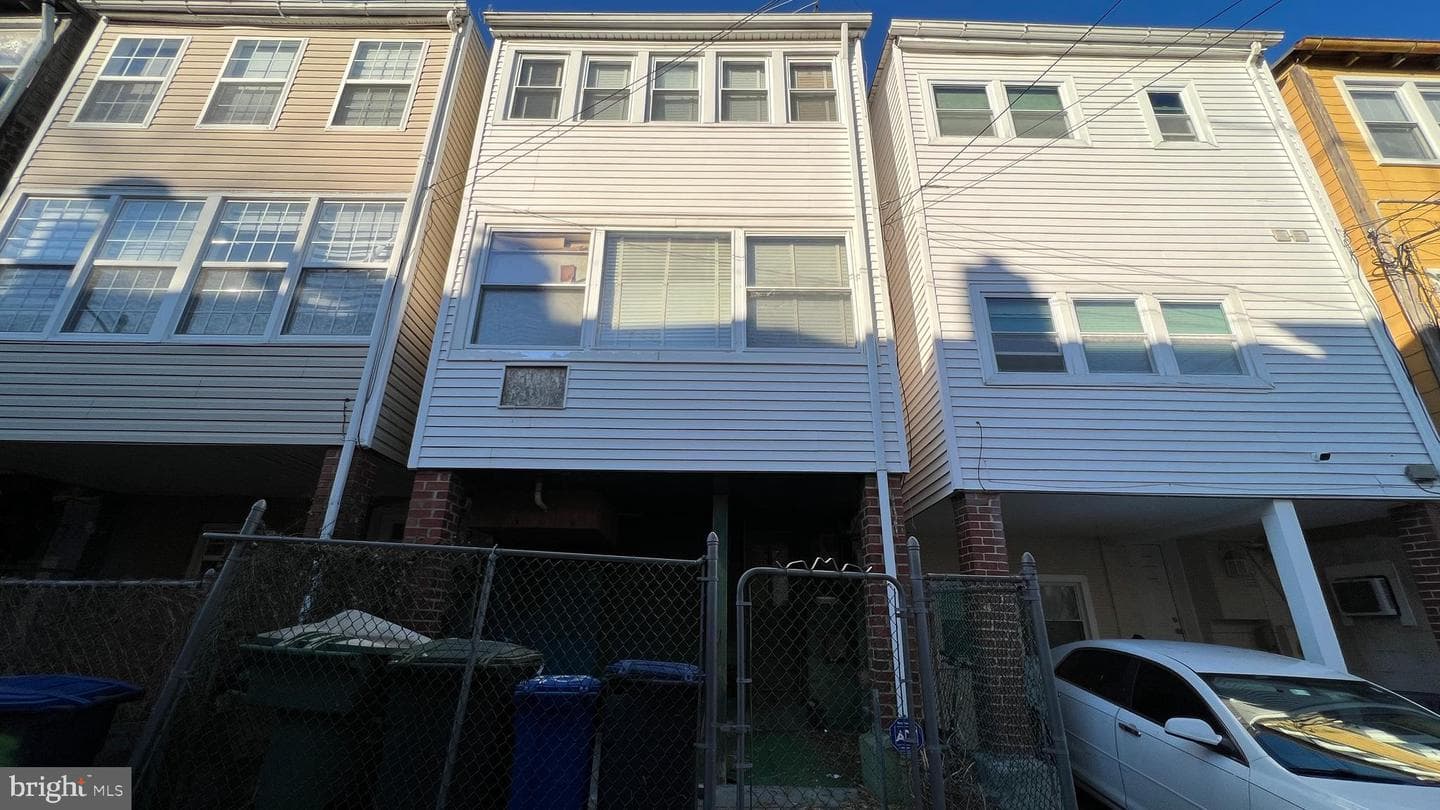 225 Cromwell Terrace NE photo 53