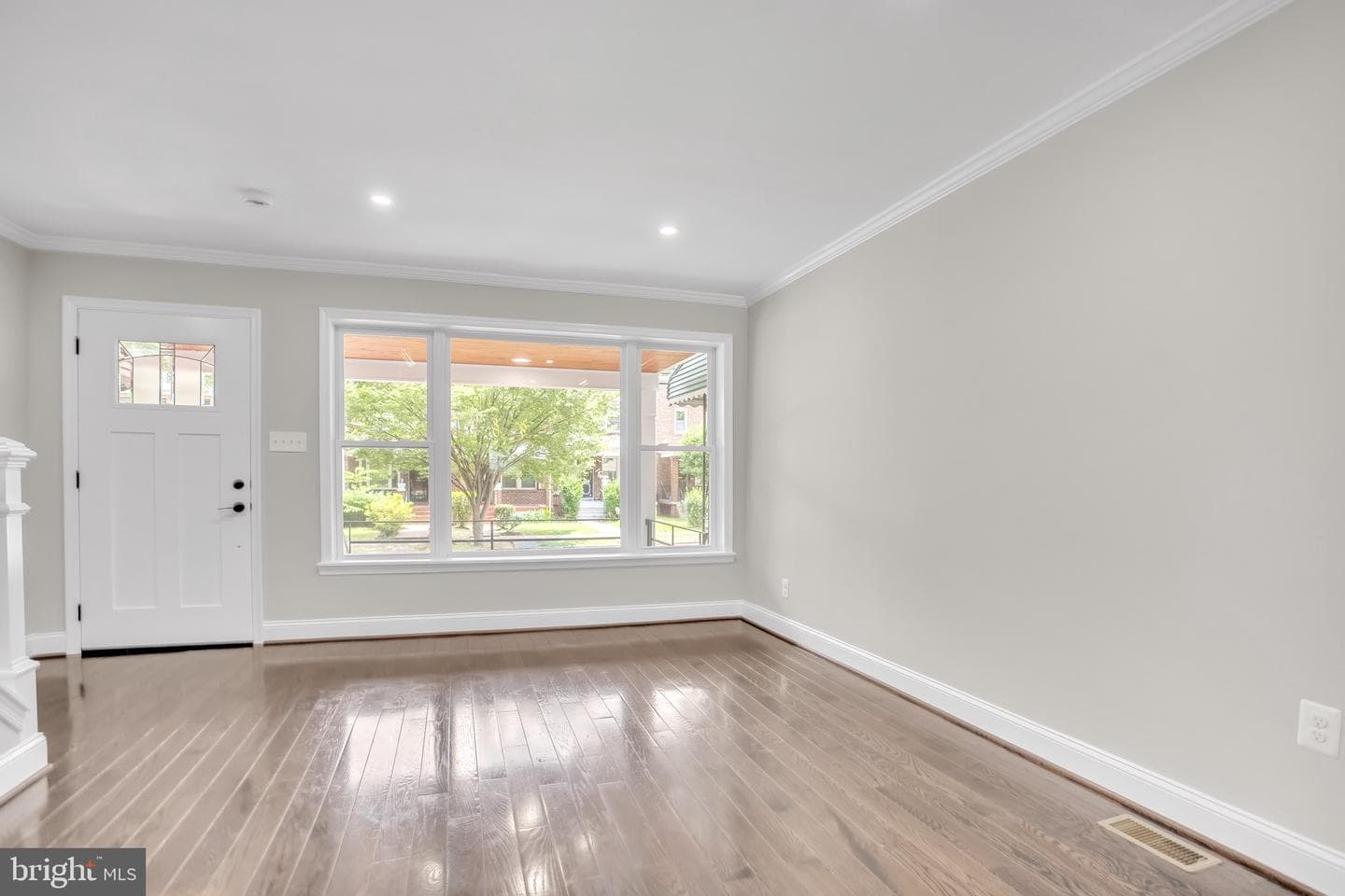 4102 18th Street NE photo 4