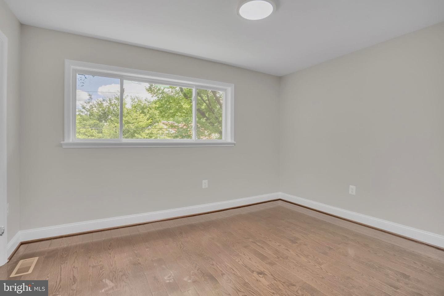 4102 18th Street NE photo 8
