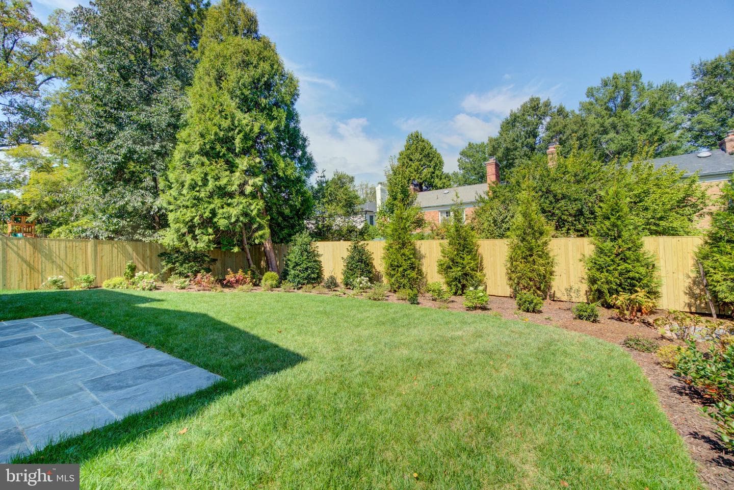 4821 Upton Street NW photo 8