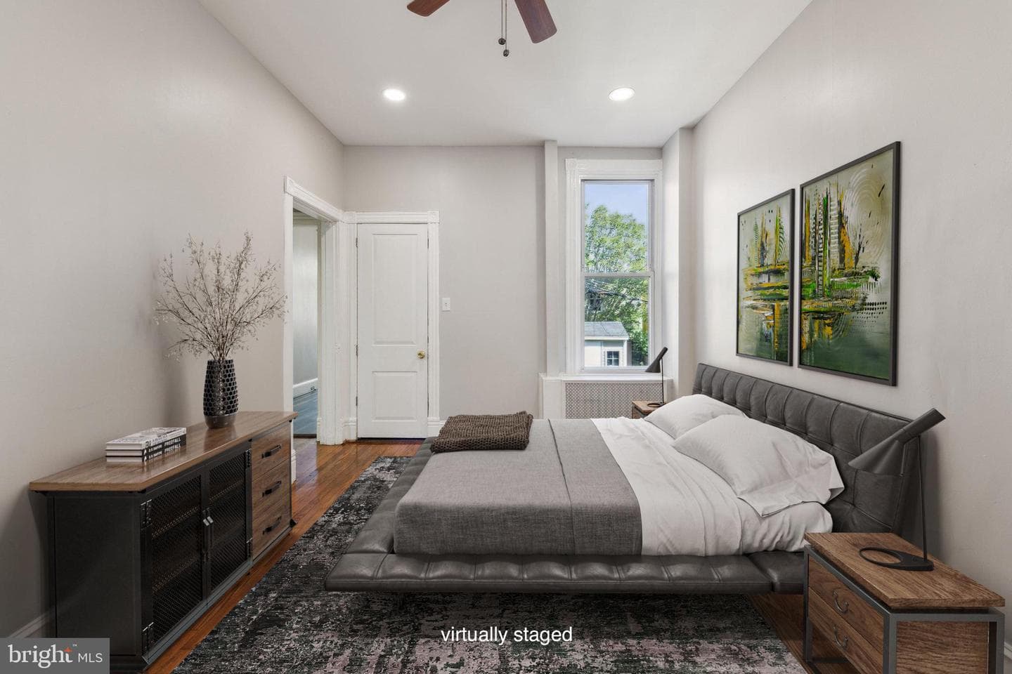 1306 E Street NE photo 10