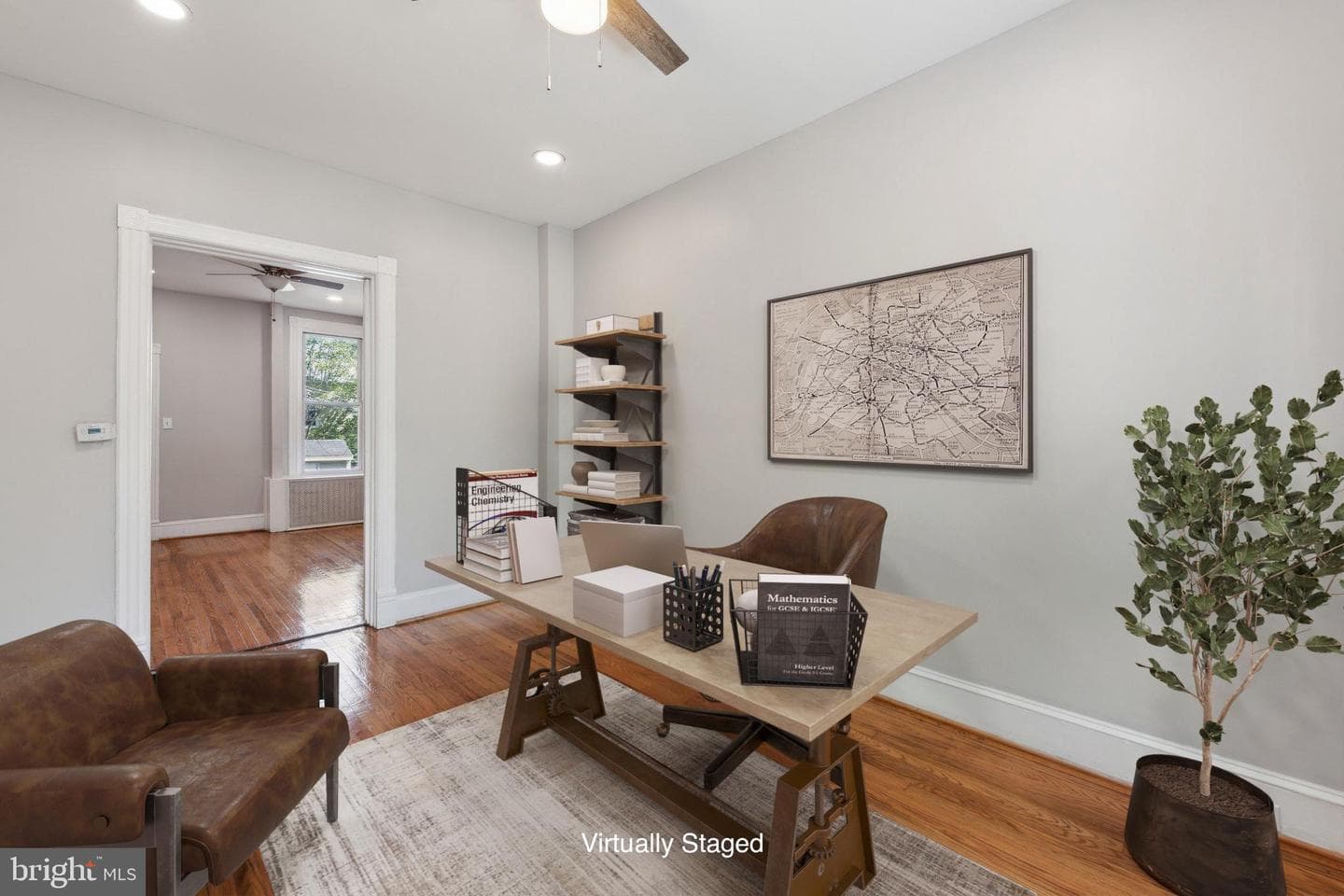1306 E Street NE photo 9