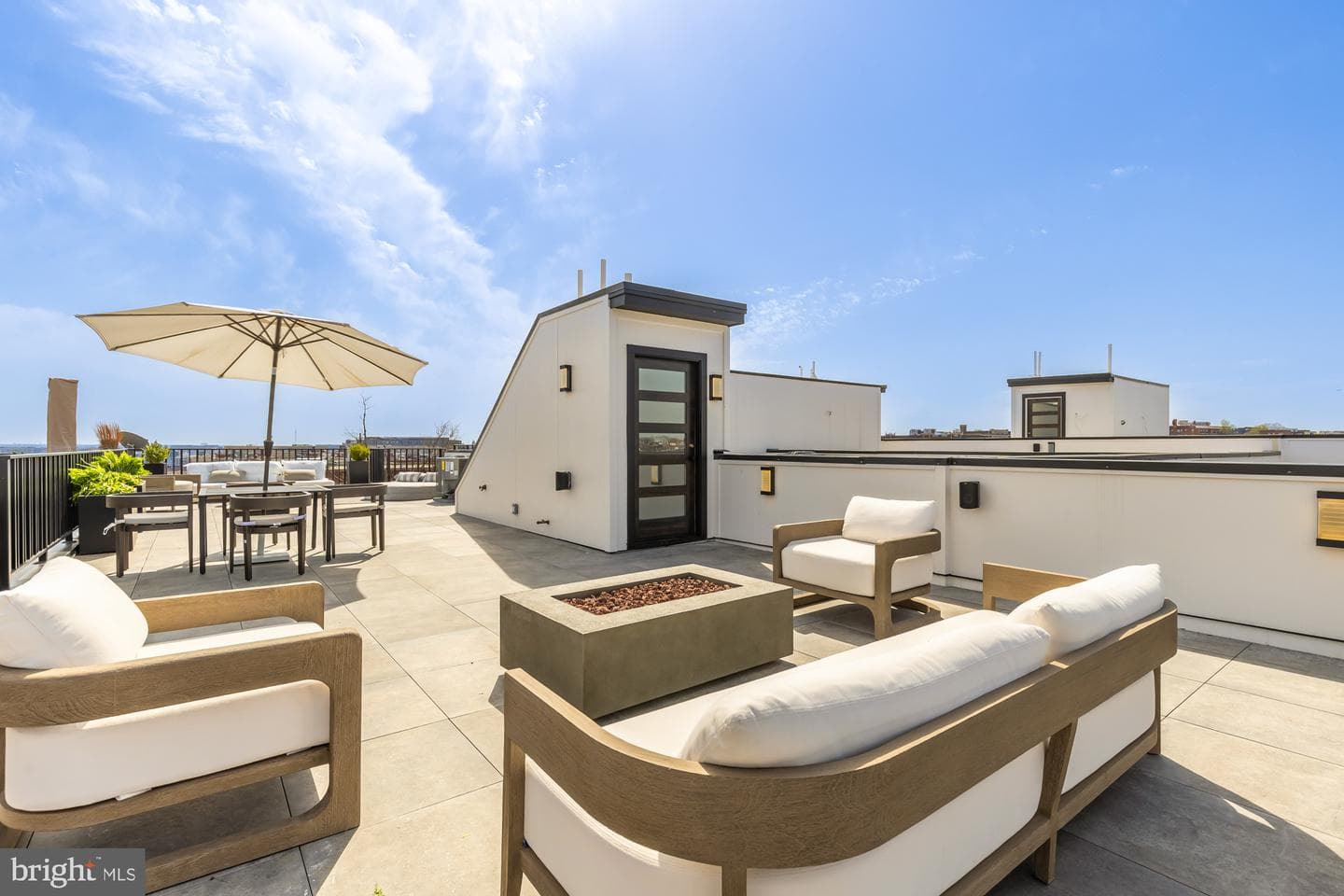 733 Euclid Street NW #304 photo 51