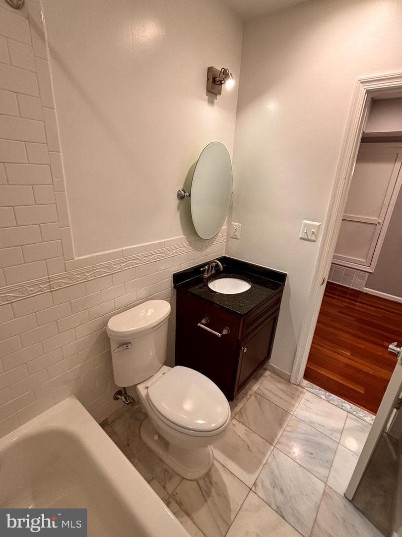 2504 22nd Street NE #6 photo 12