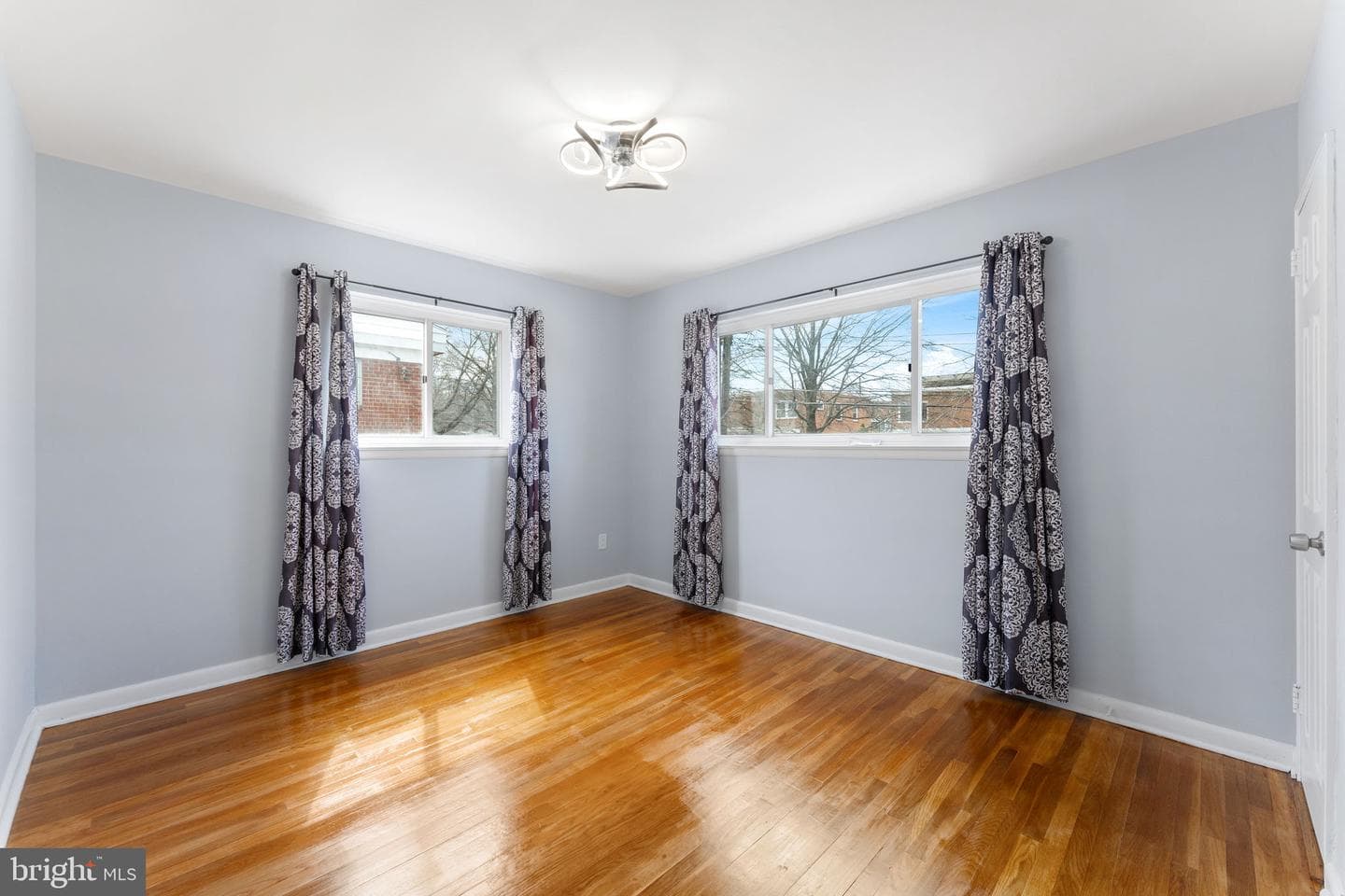5213 12th Street NE photo 16
