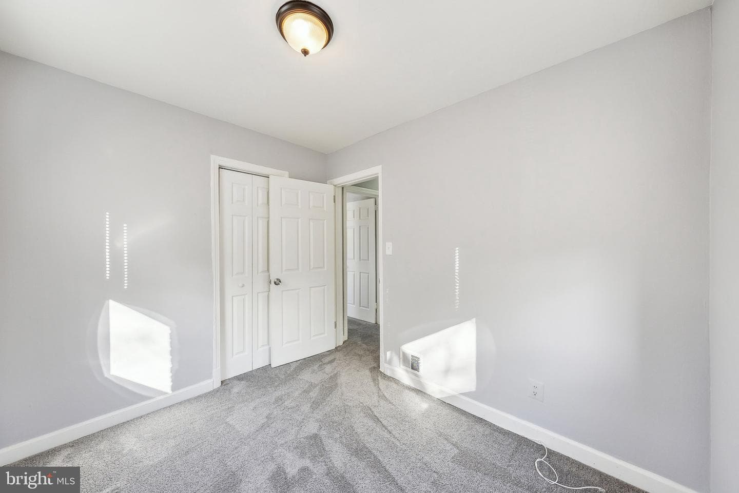 102 46th Street SE photo 15