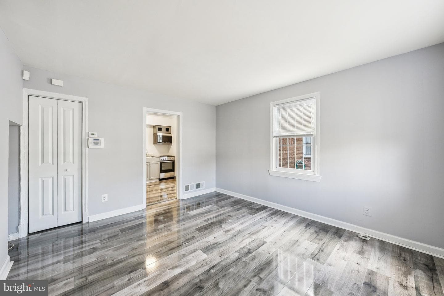 102 46th Street SE photo 3