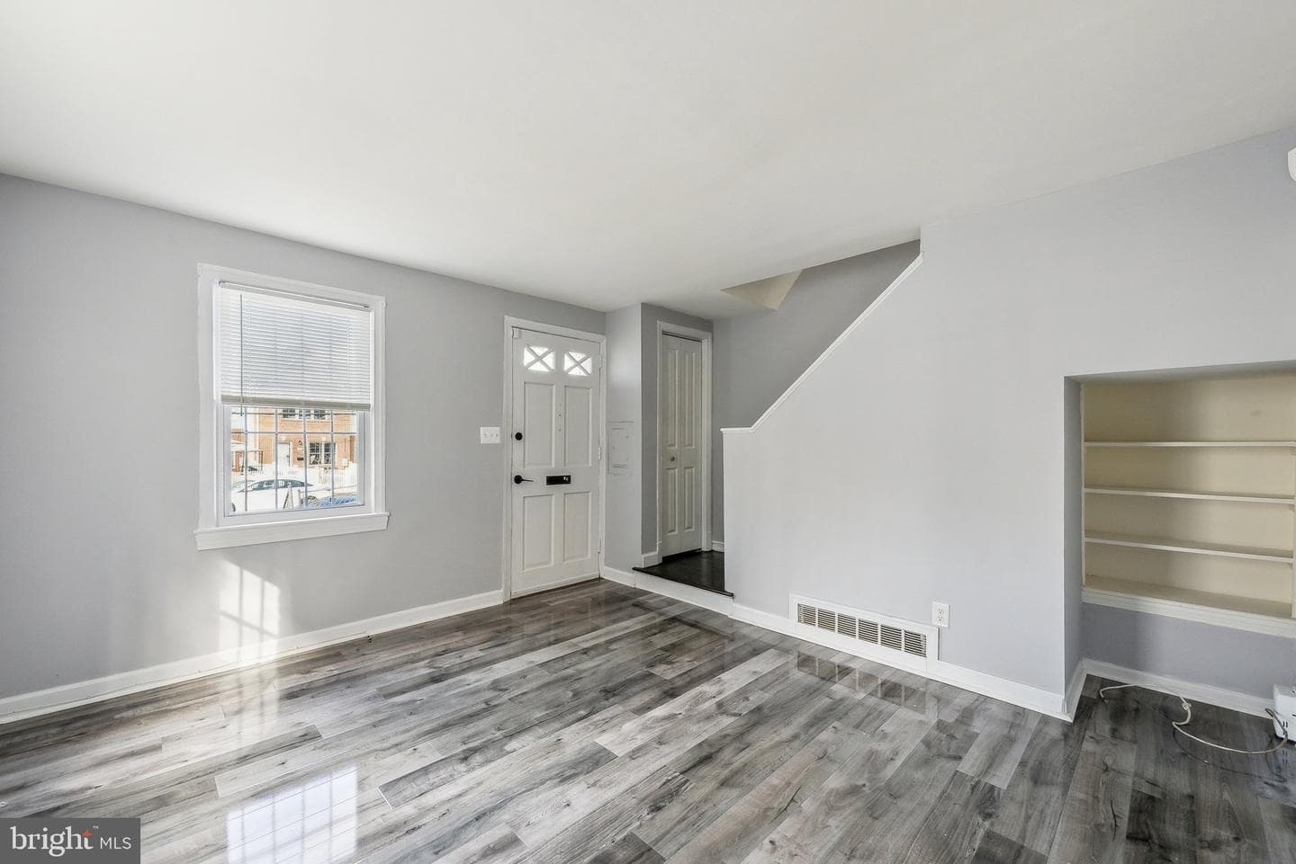 102 46th Street SE photo 5
