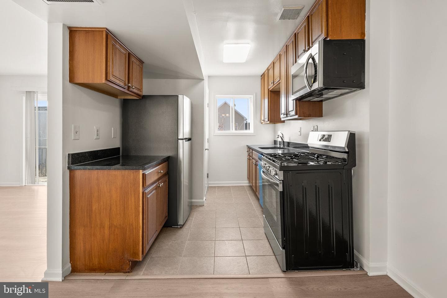 5007 D Street SE #302 photo 12