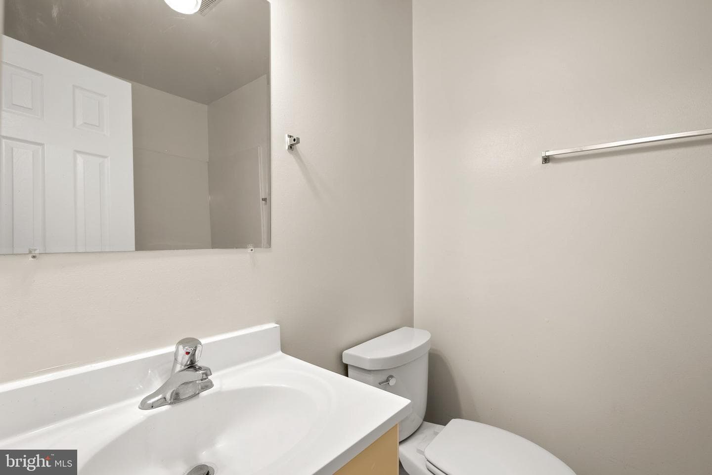 5007 D Street SE #302 photo 16