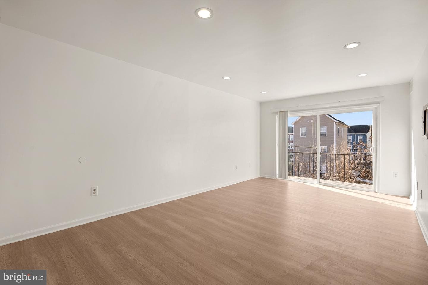 5007 D Street SE #302 photo 4