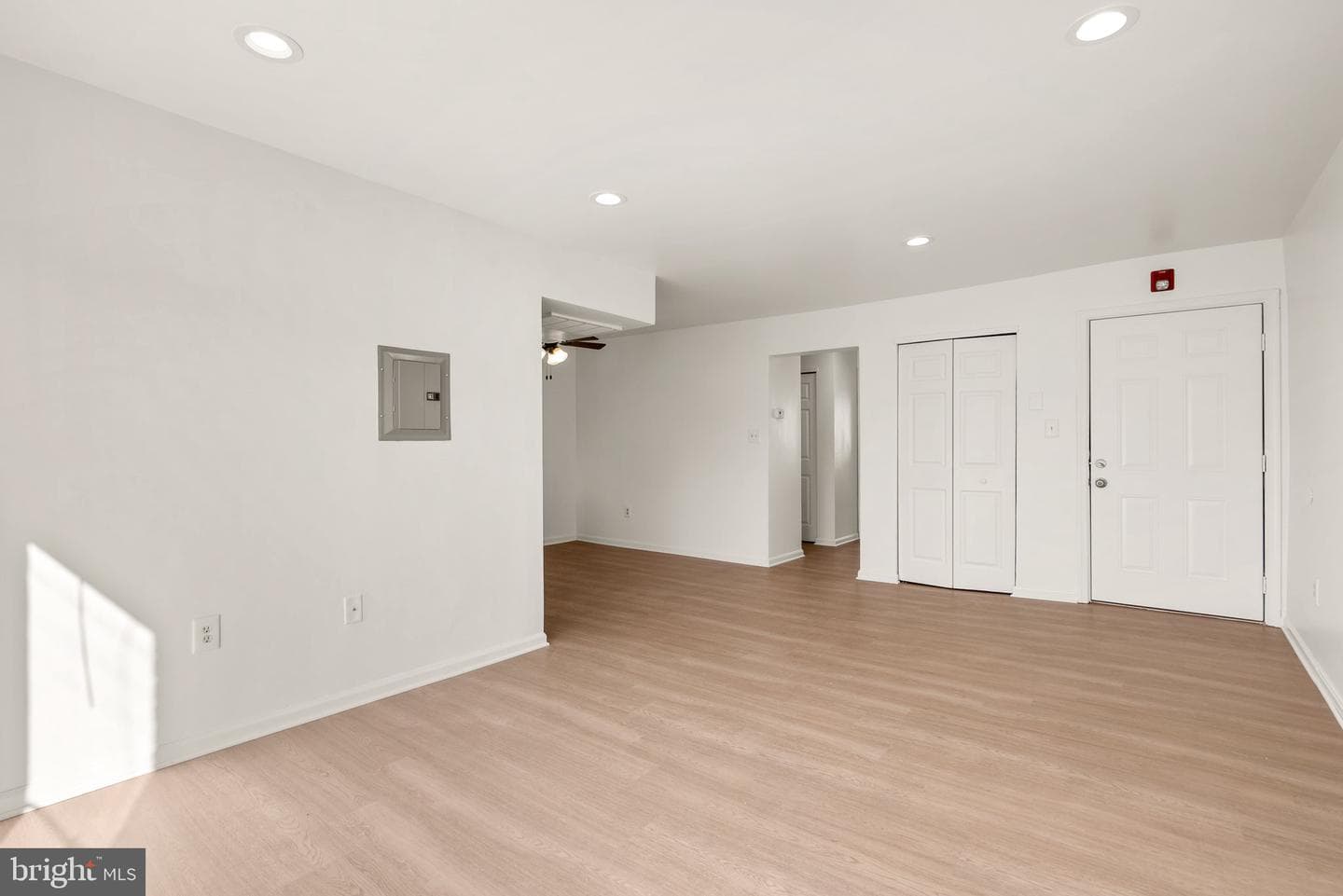 5007 D Street SE #302 photo 6