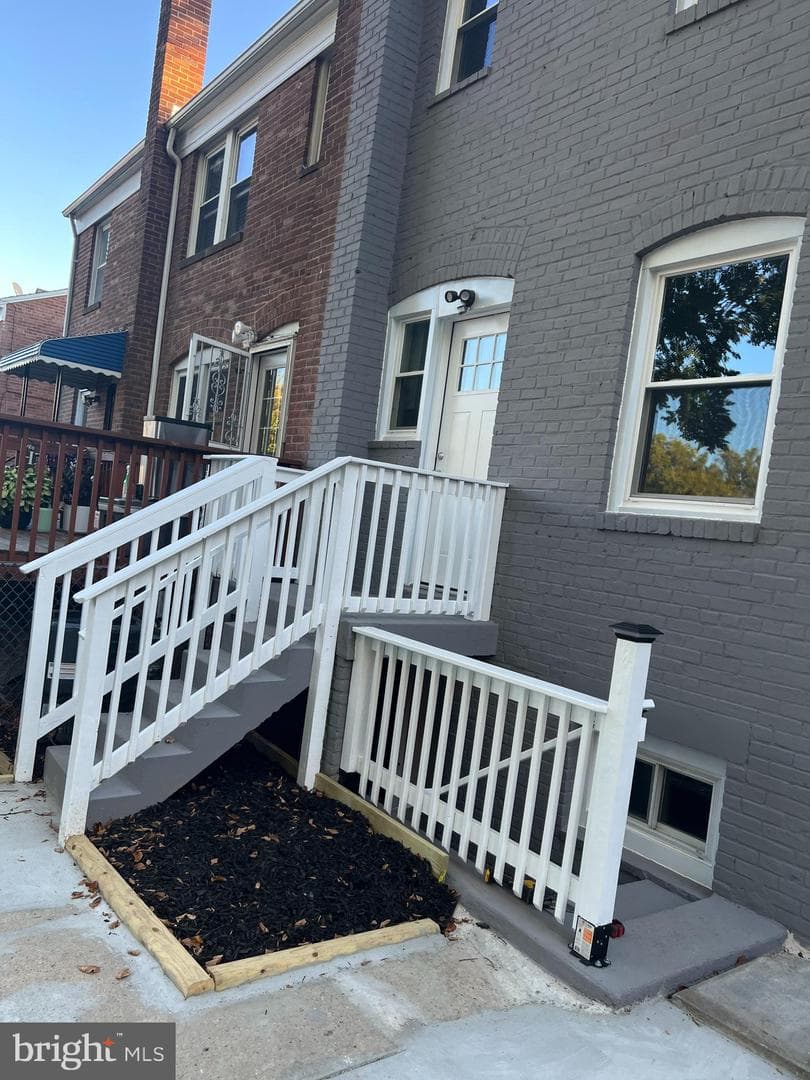 424 Peabody Street NE photo 69