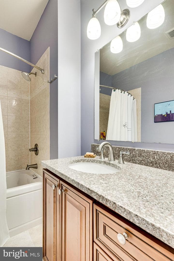 408 Kennedy Street NW #302 photo 23