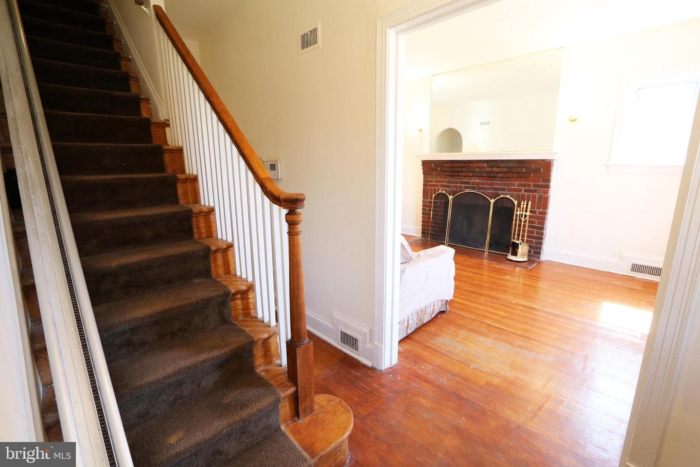 2038 34th Street SE photo 3