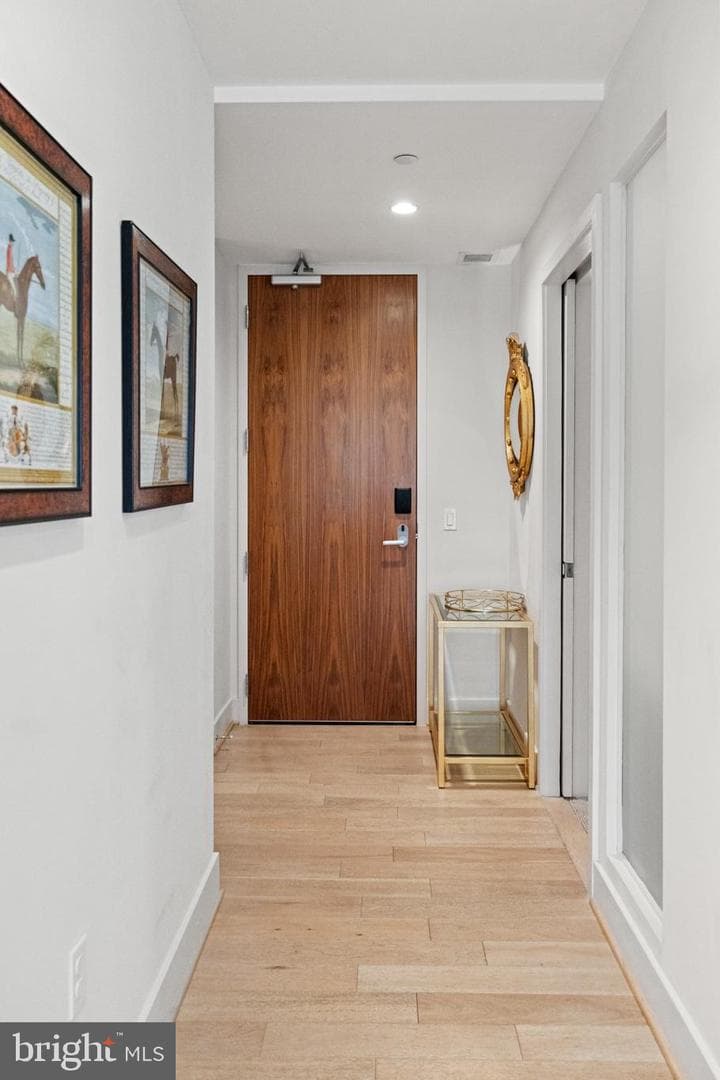 45 Sutton Square SW #1110 photo 9