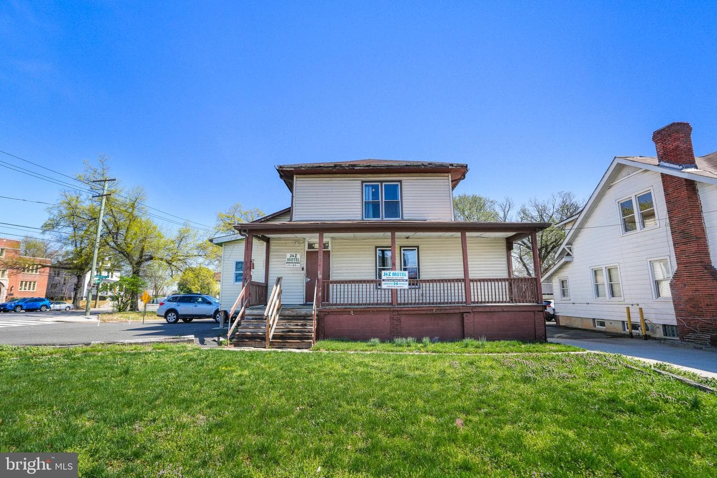 3123 South Dakota Avenue NE photo 1