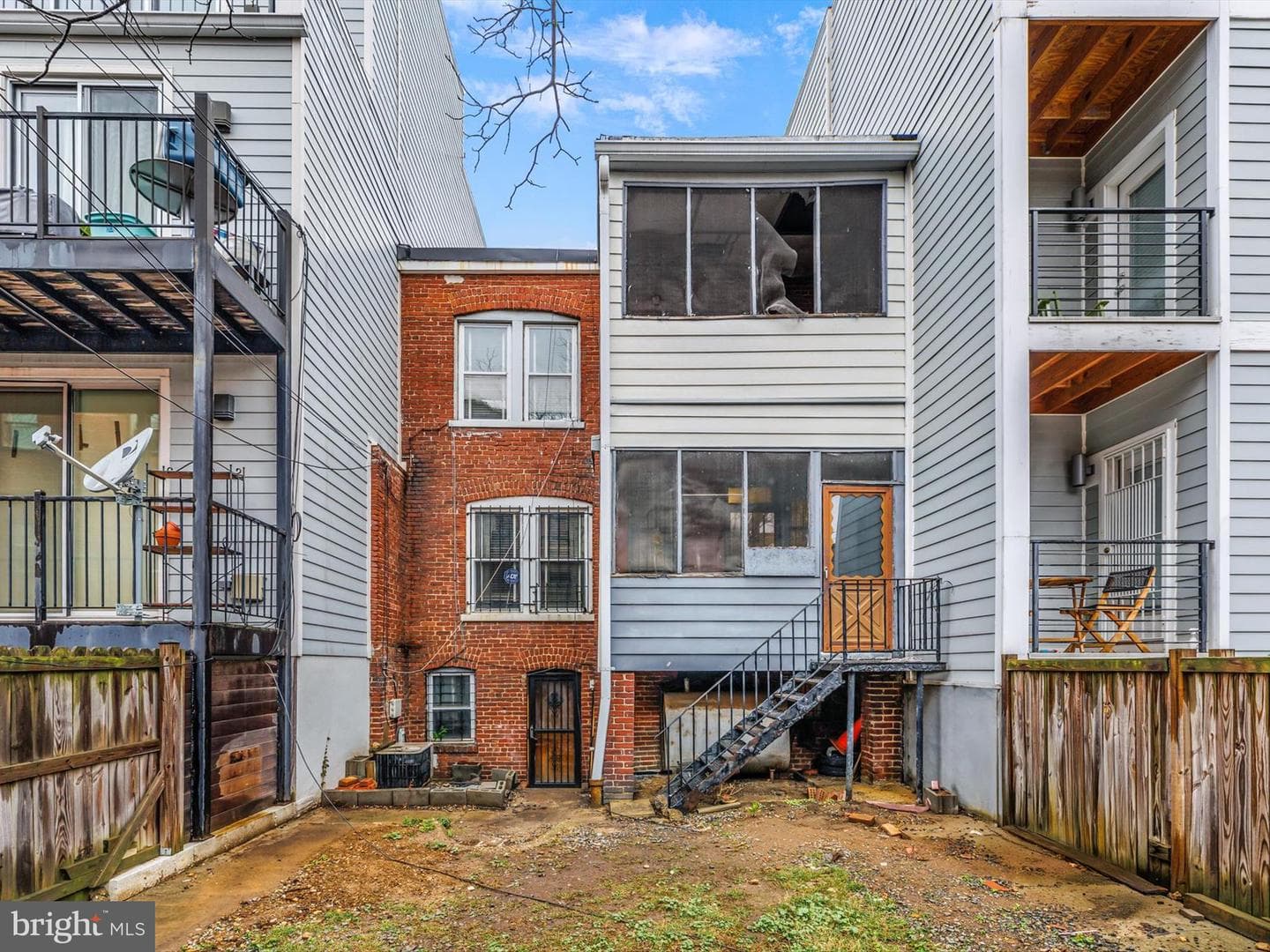 1474 Harvard Street NW photo 30