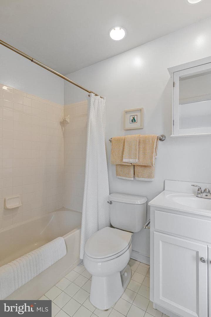 415 I Street SE photo 31
