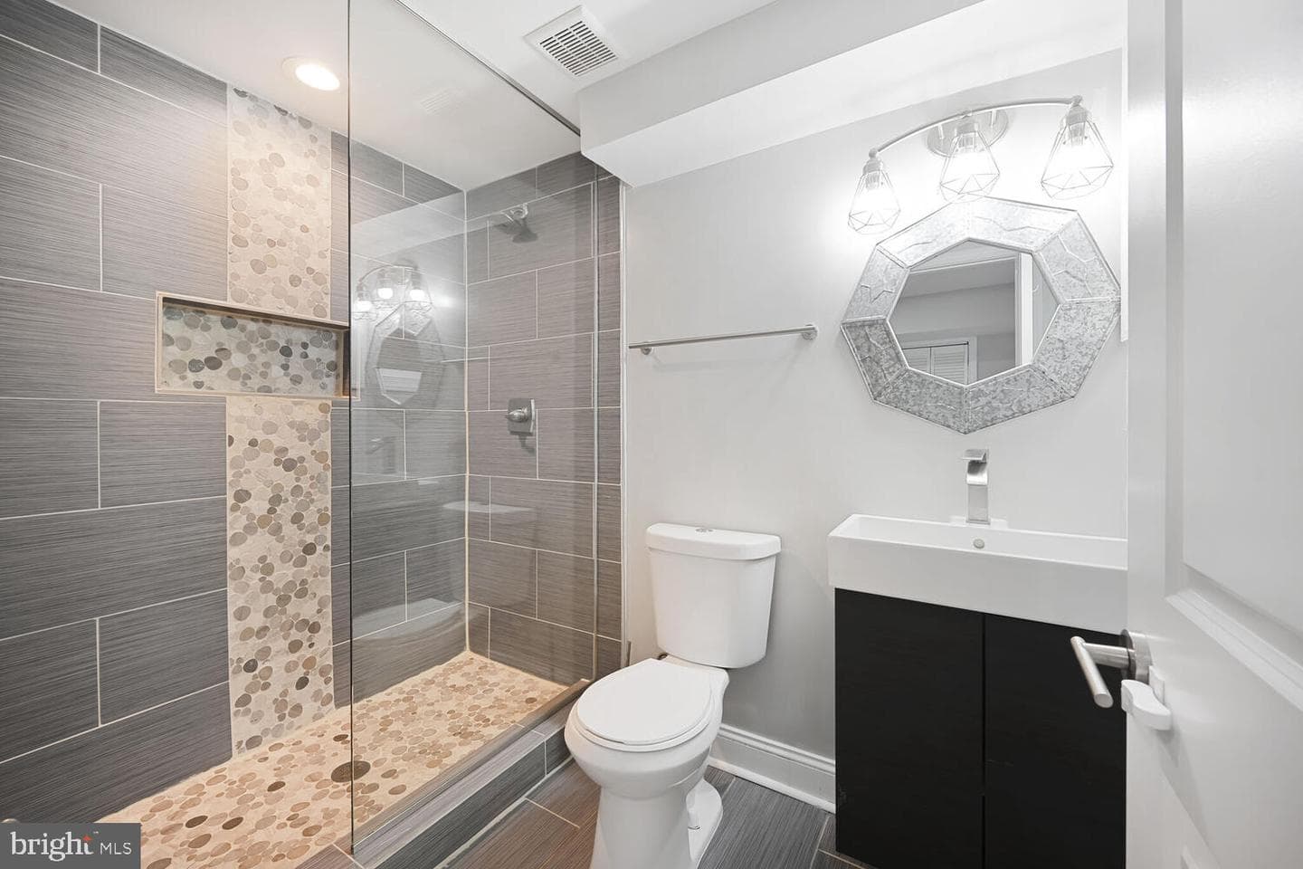 5409 4th Street NW photo 21