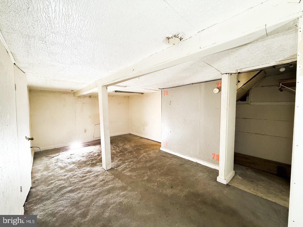 711 Florida Avenue NE photo 39
