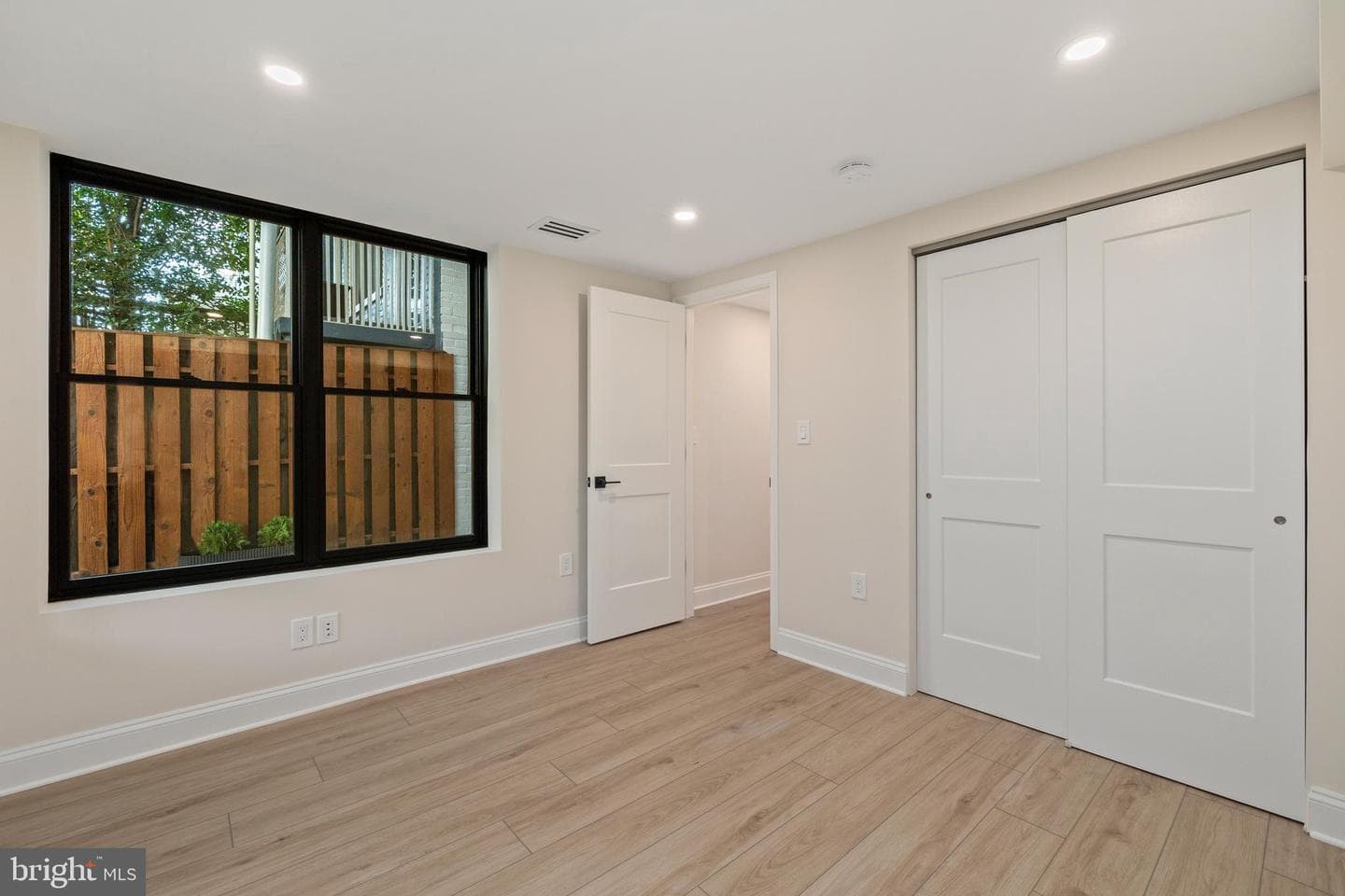 2833 27th Street NW photo 61