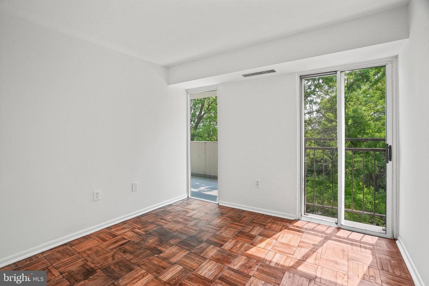700 7th Street SW #707 photo 14