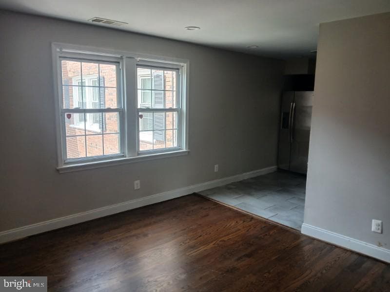 2107 Fort Davis Street SE #201 photo 2