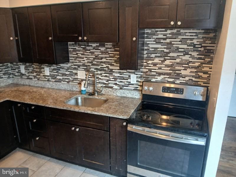 2107 Fort Davis Street SE #201 photo 3