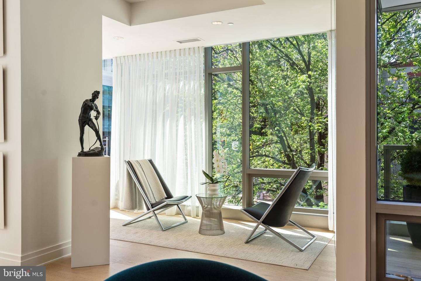 2501 M Street NW #203 photo 33