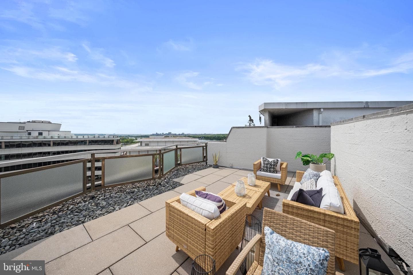 700 New Hampshire Ave NW #1502/3 photo 20