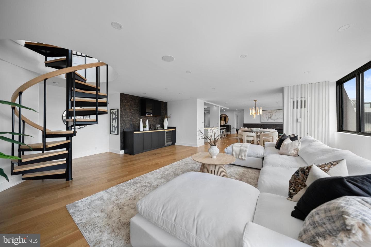 700 New Hampshire Ave NW #1502/3 photo 8