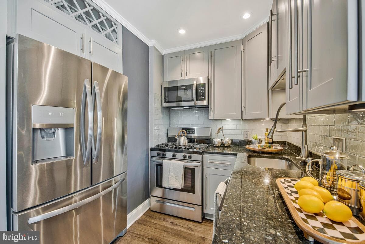 3000 7th Street NE #318 photo 8