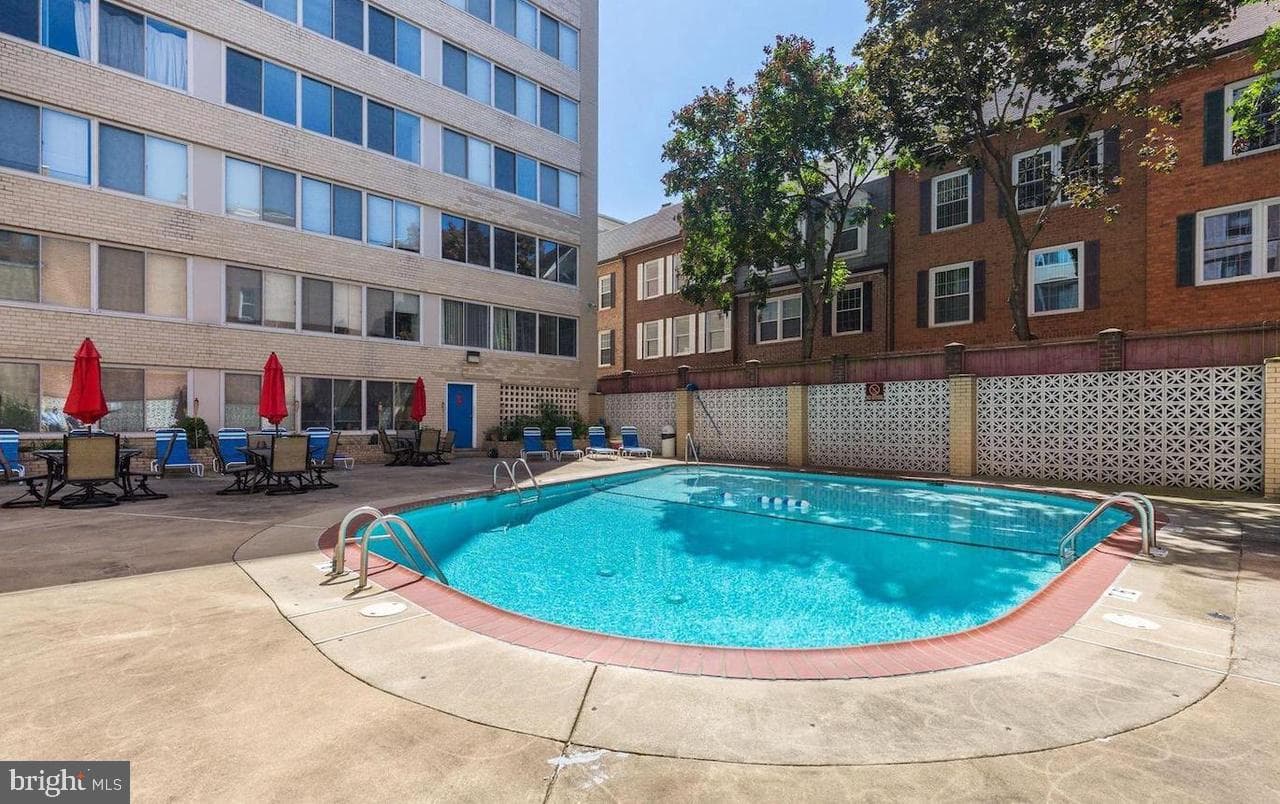 922 24th Street NW #517 photo 2