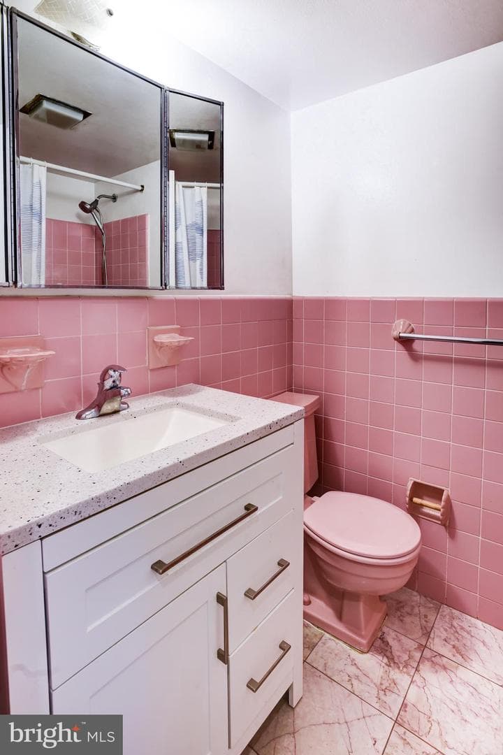 4201 Cathedral Avenue NW #1411e photo 38