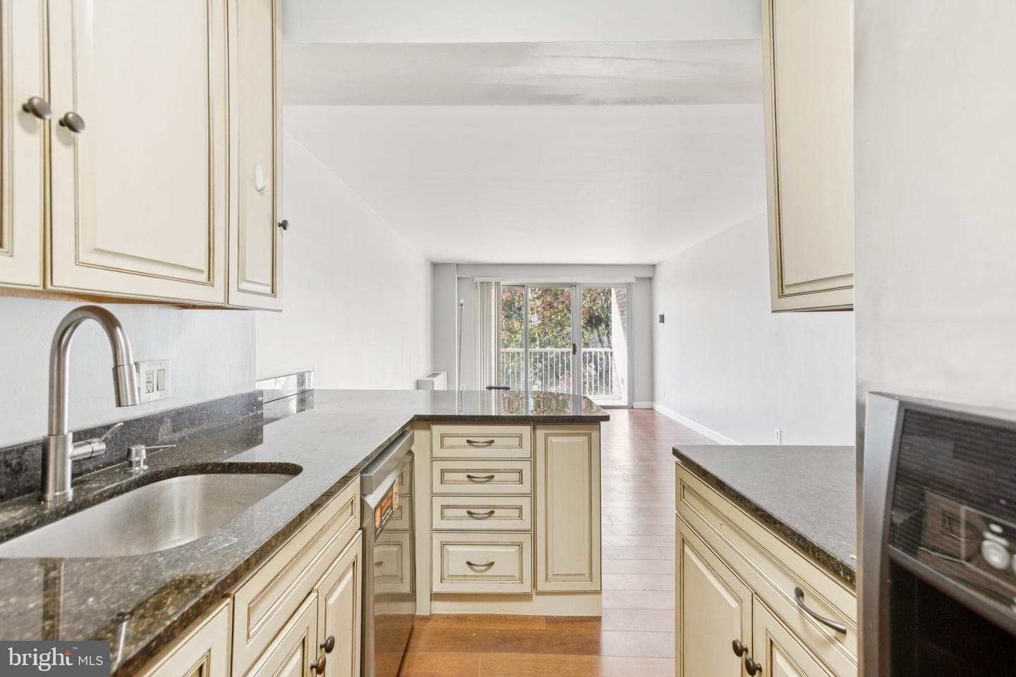 730 24th Street NW #321 photo 9