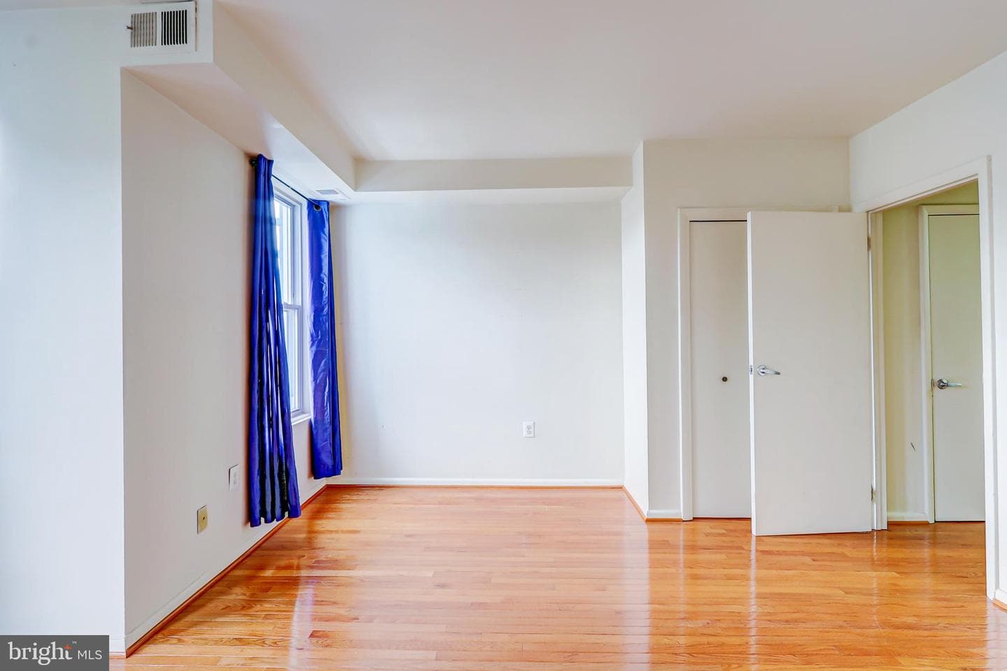 1307 Emerald Street NE photo 25