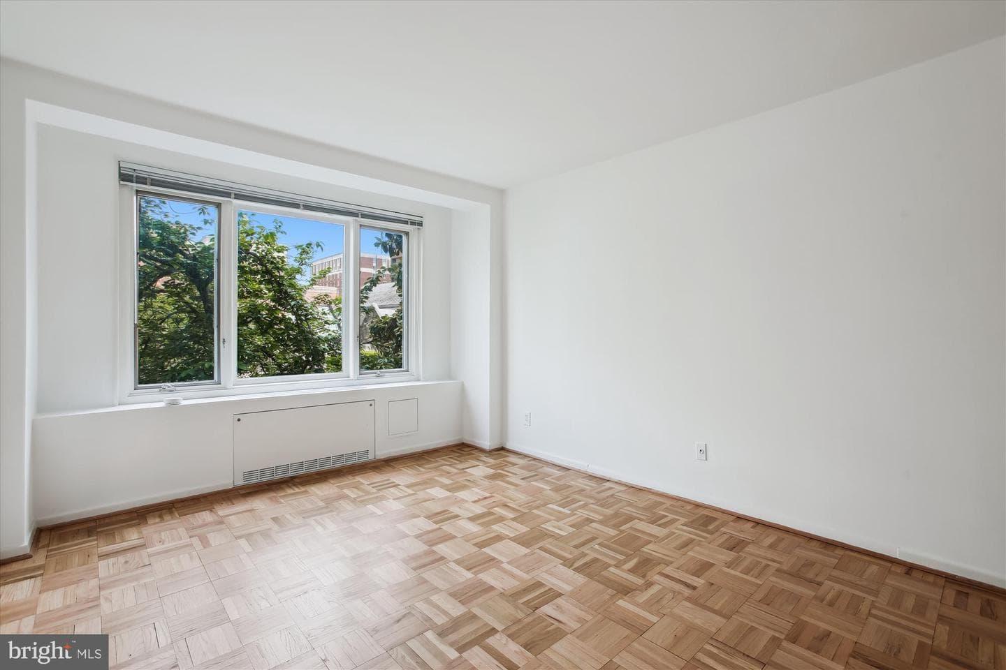 2475 Virginia Avenue NW #321 photo 32