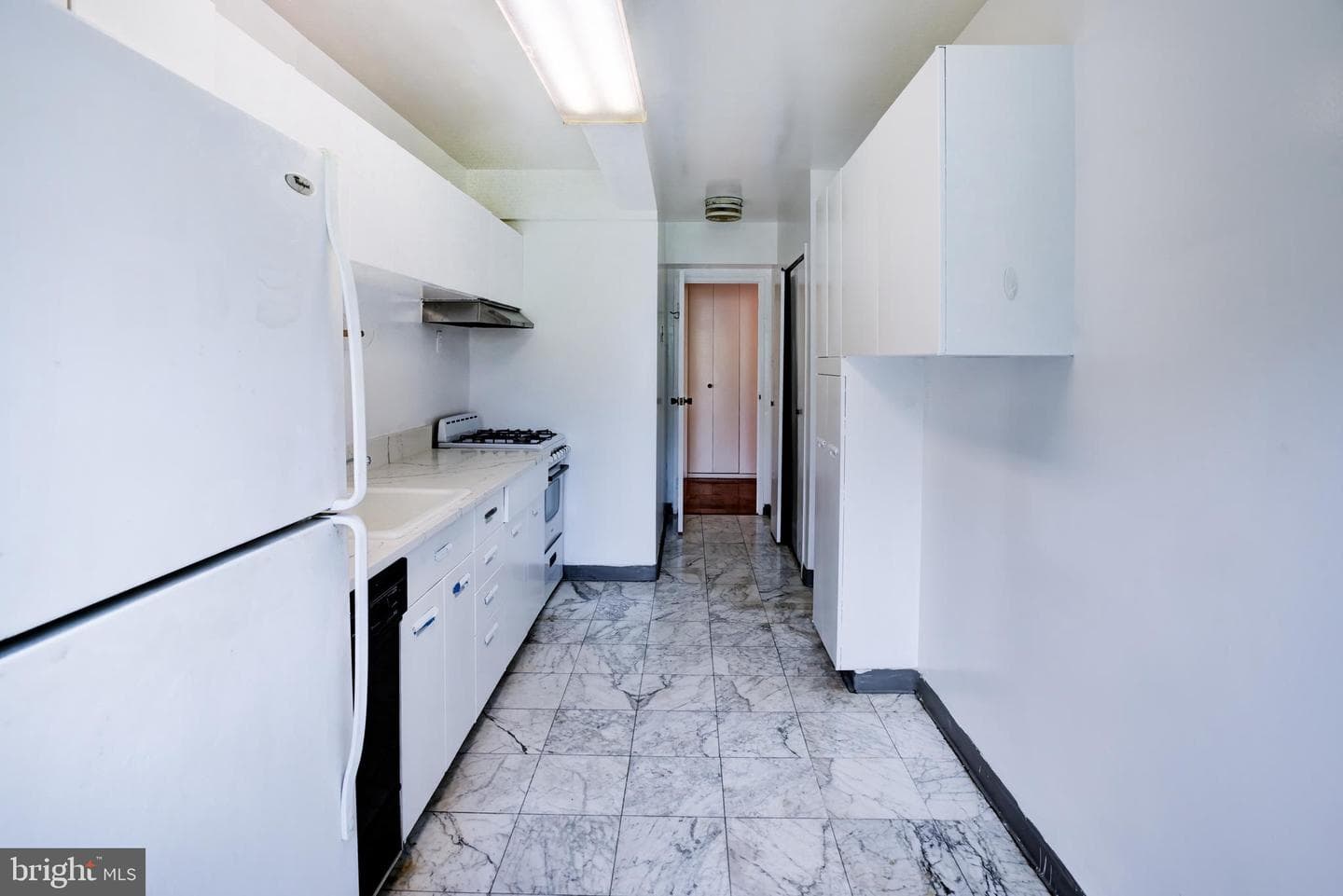 4201 Cathedral Avenue NW #1004e photo 22