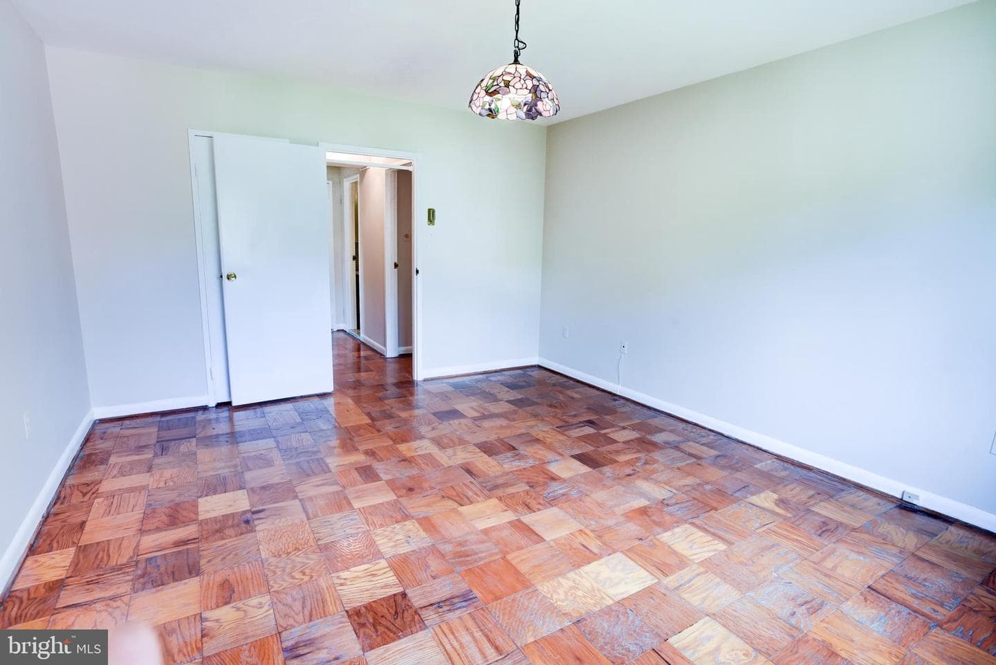 4201 Cathedral Avenue NW #1004e photo 32