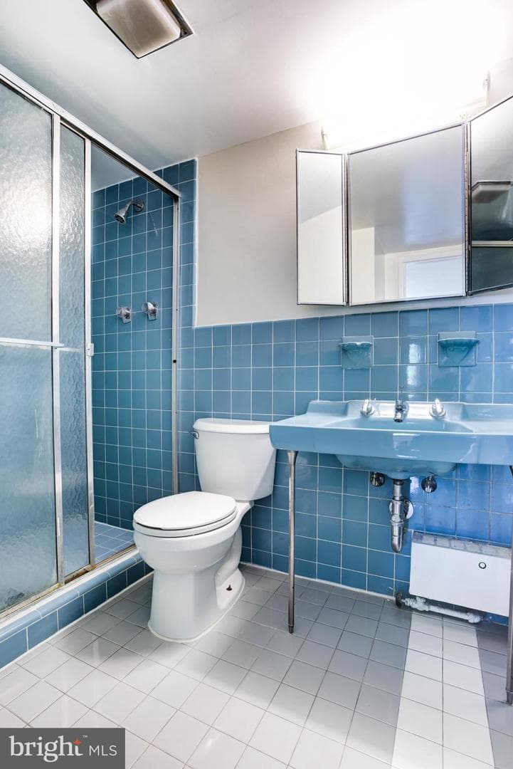 4201 Cathedral Avenue NW #1004e photo 37