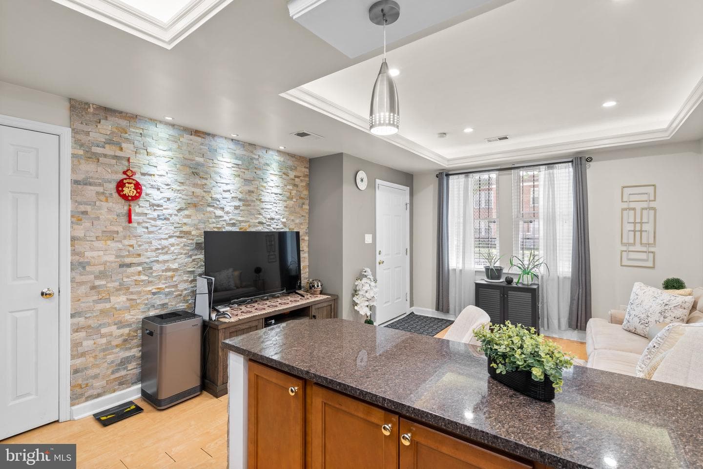 1658 West Virginia NE #101 photo 9