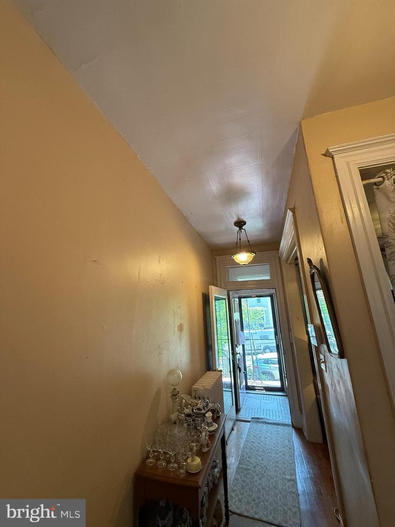 1121 8th Street NE photo 9