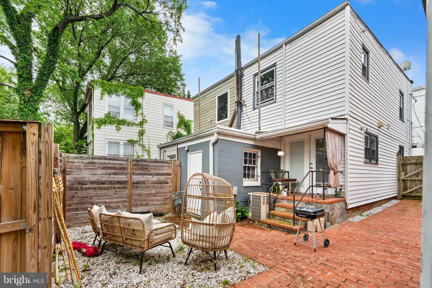 1420 V Street SE photo 25