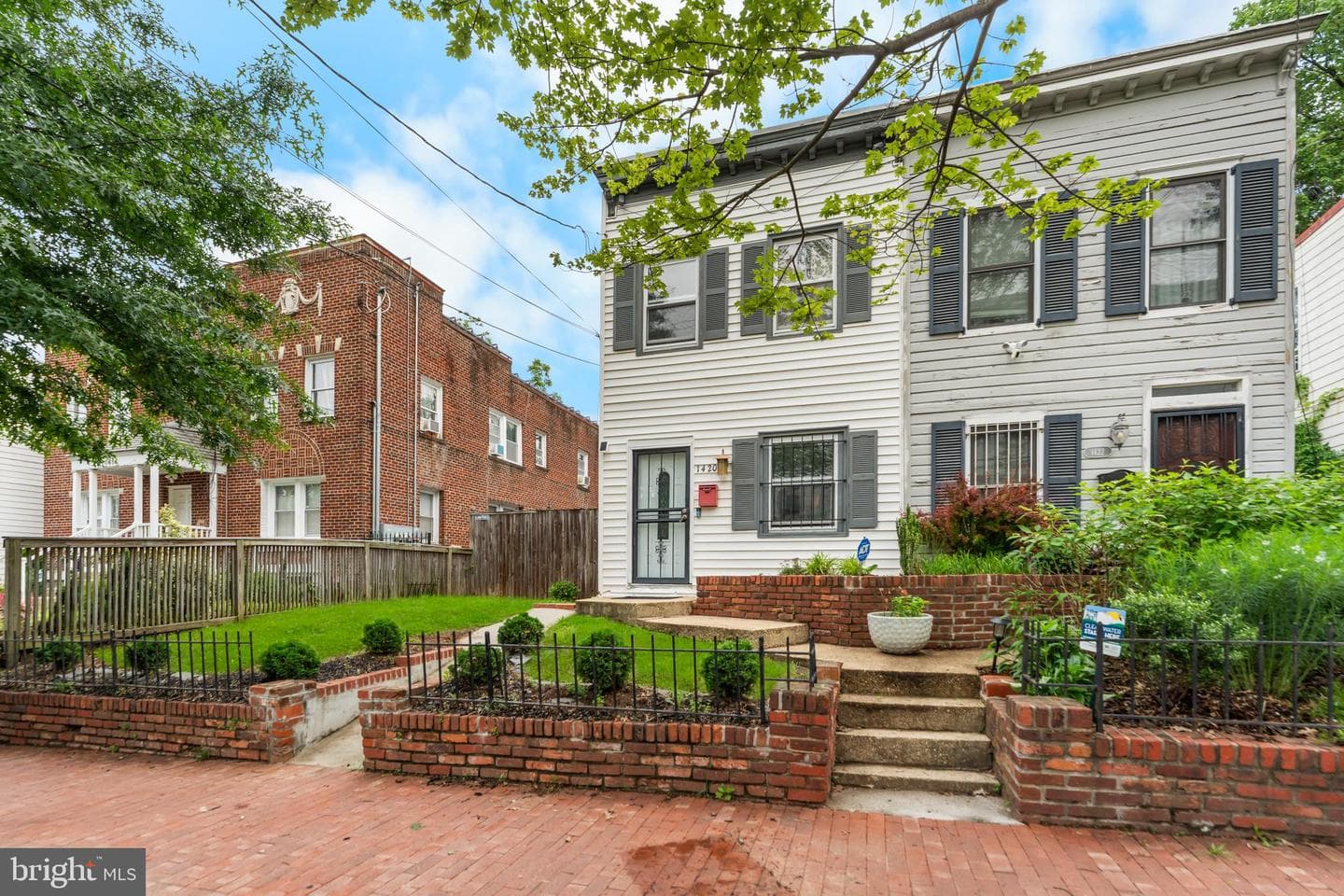1420 V Street SE photo 4