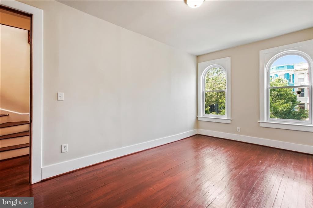 40 Bryant Street NW photo 13